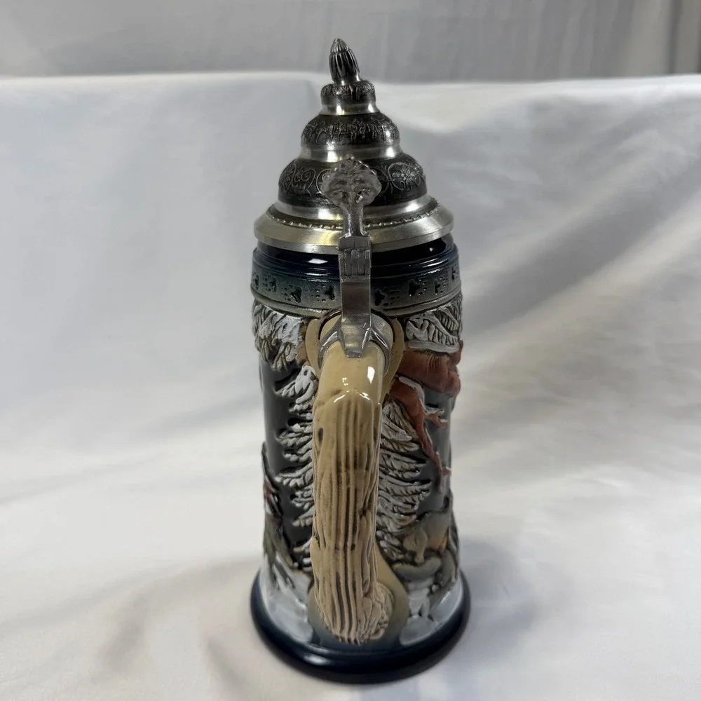 King Jody Bergsma Power of the Pack Wolf Stein Unisex OS Blue Limited Edition